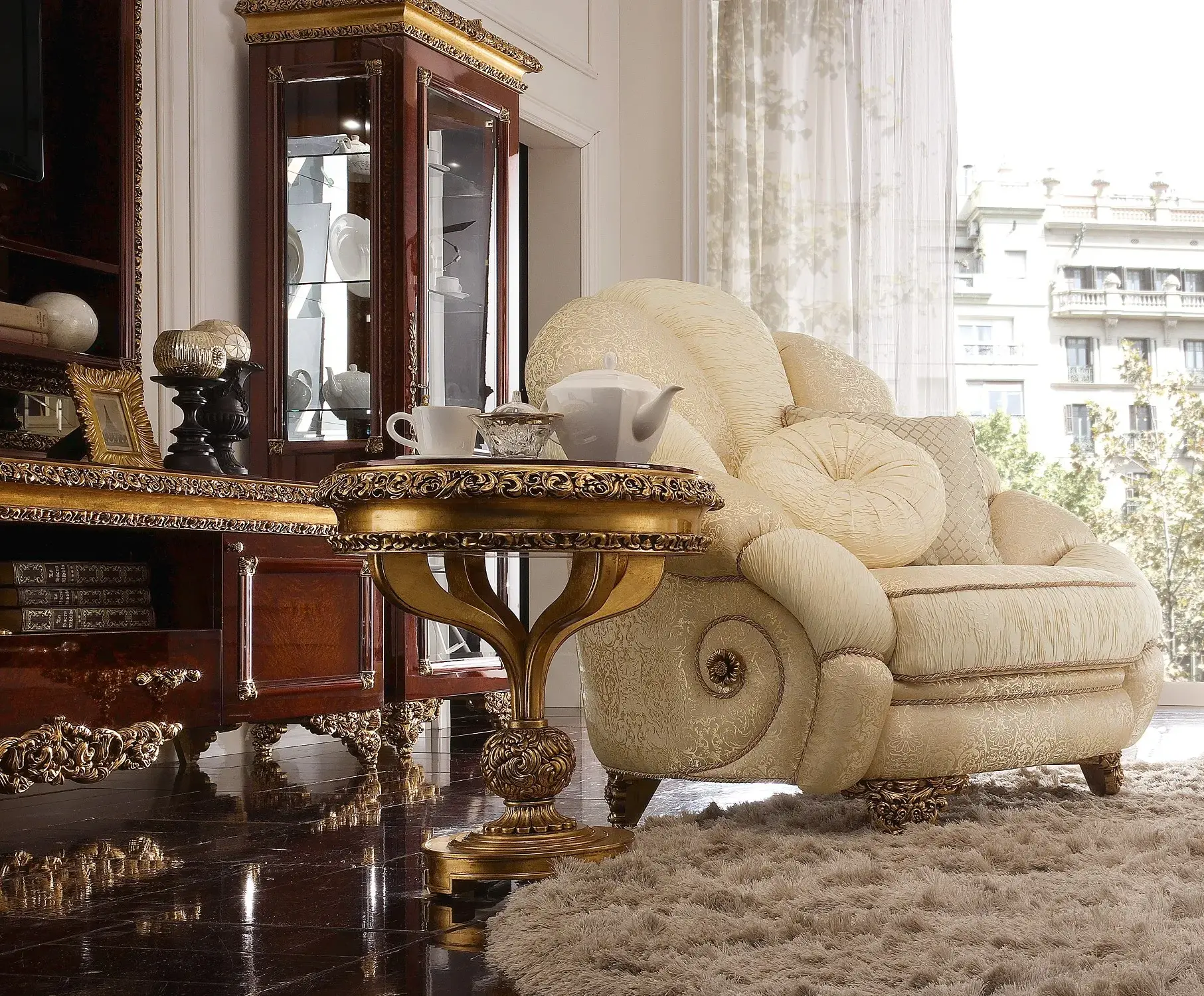Table d’appoint Royal Classic