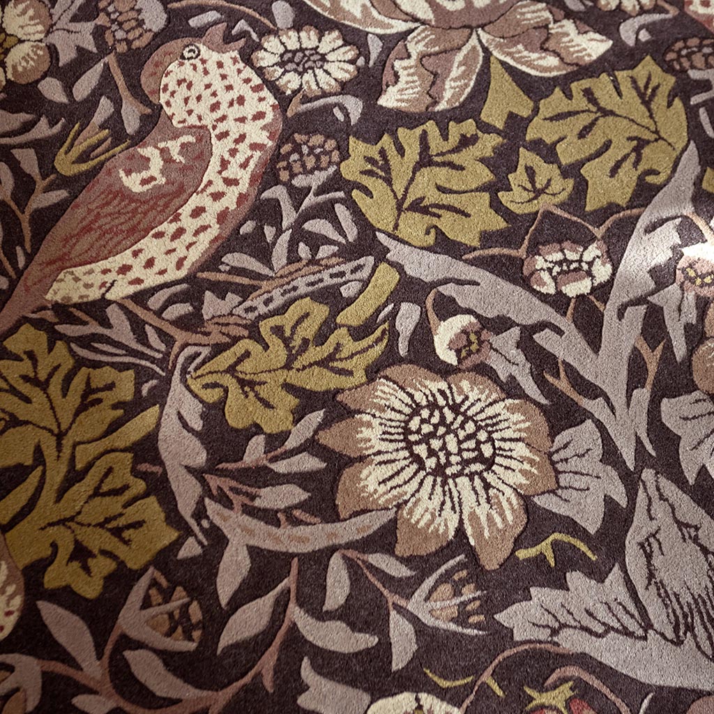 Tapis Strawberry Thief Grape artisanal | Taille: 170 × 240 cm
