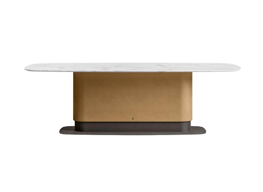 Grote marmeren eettafel