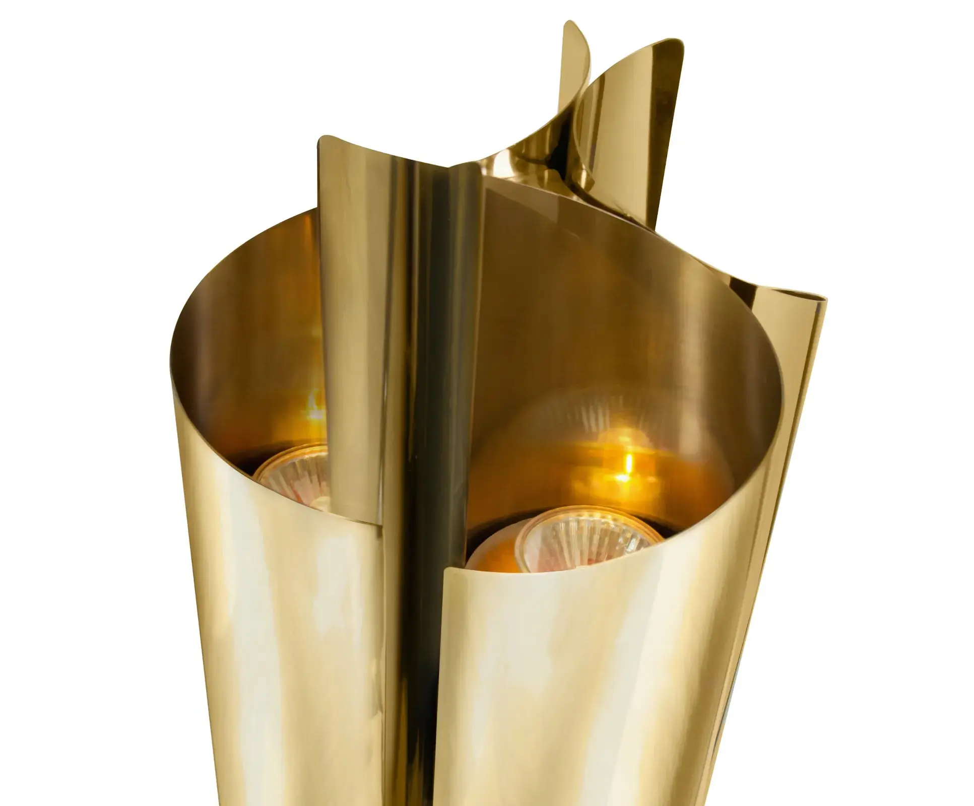 Lampe de table en laiton vieilli