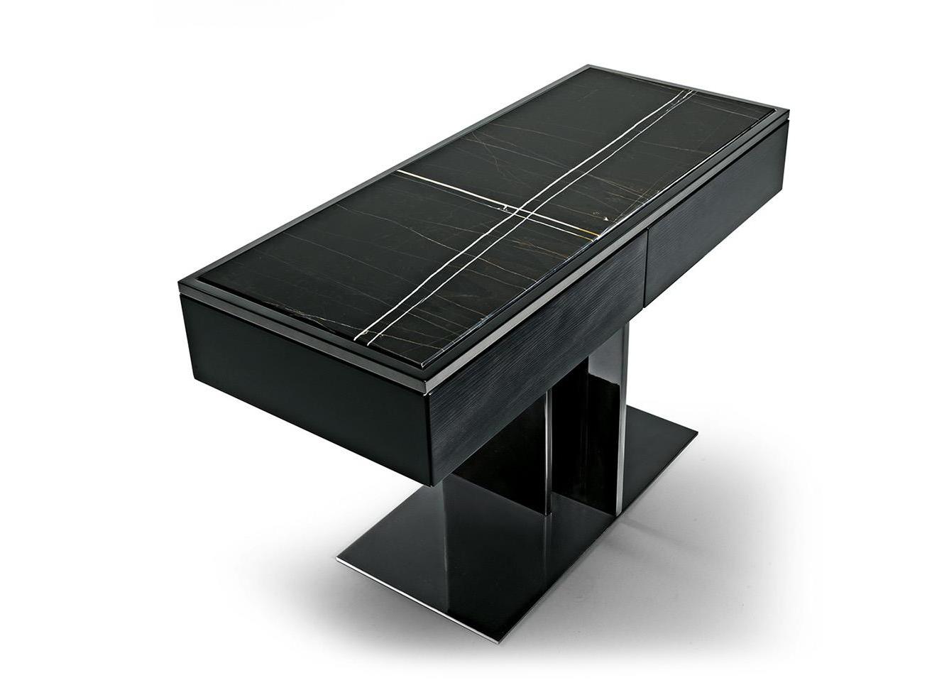 Bureau de luxe avec plateau en marbre
