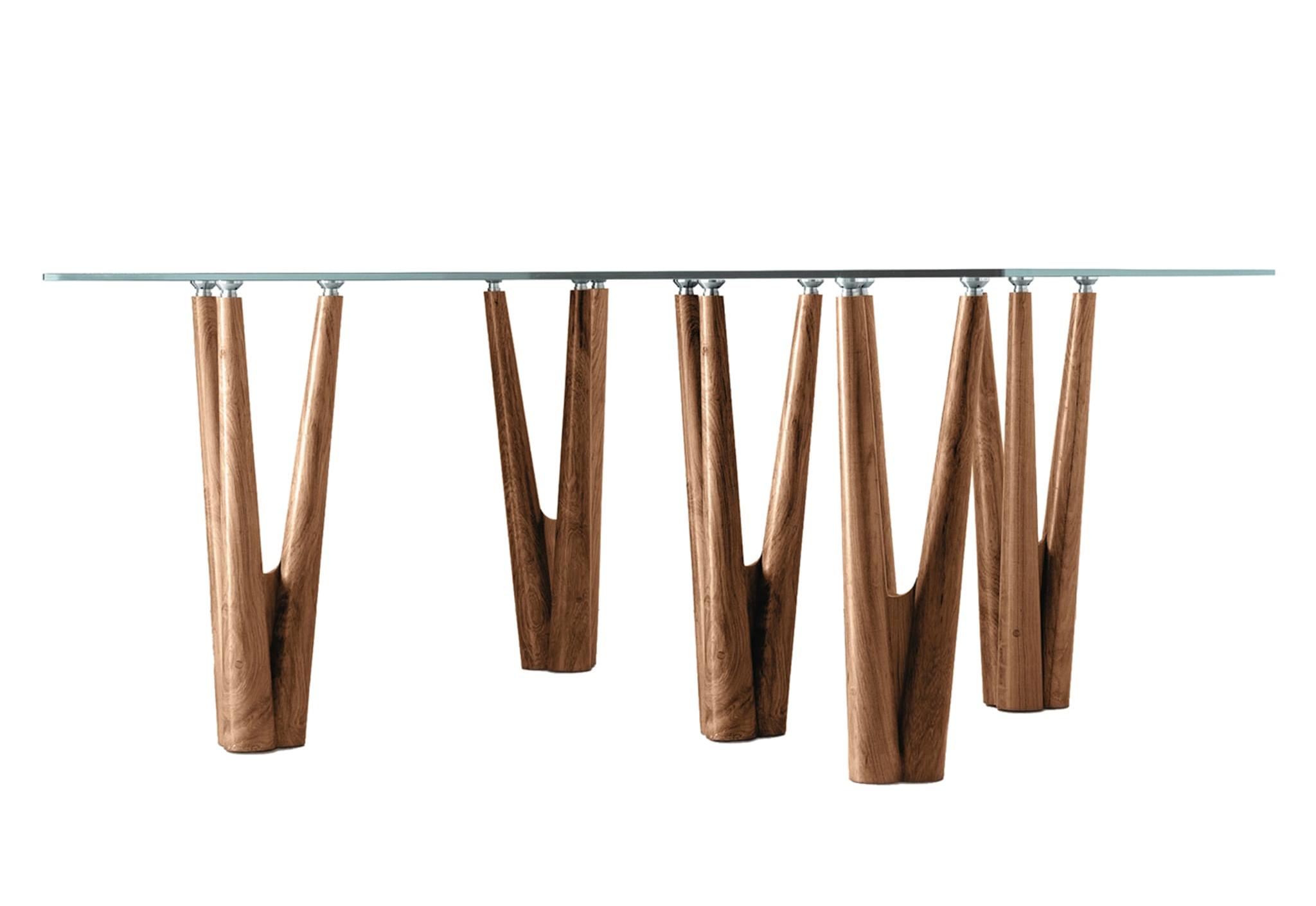Gaudì prachtige ronde tafel