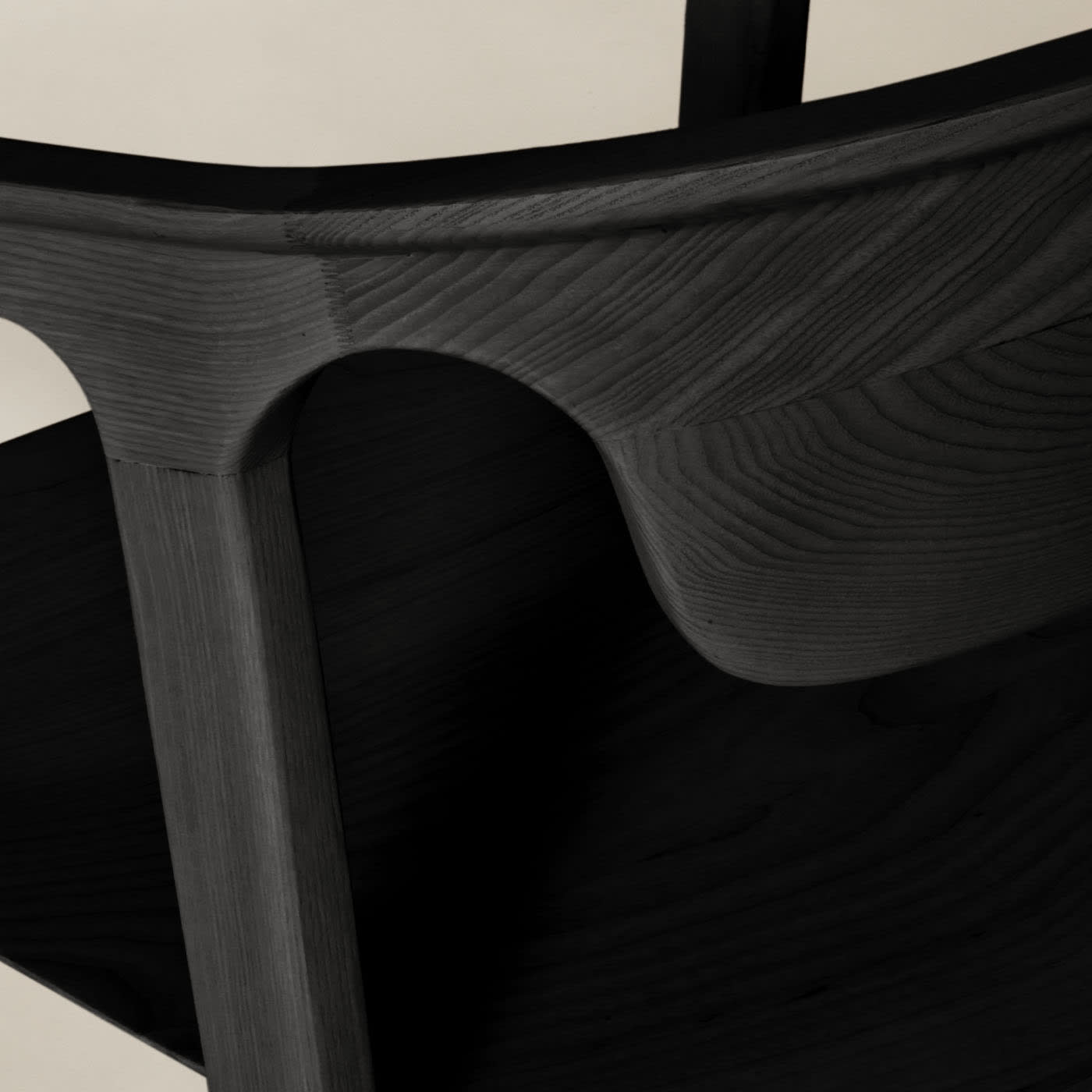 Chaise Duna en frêne noir