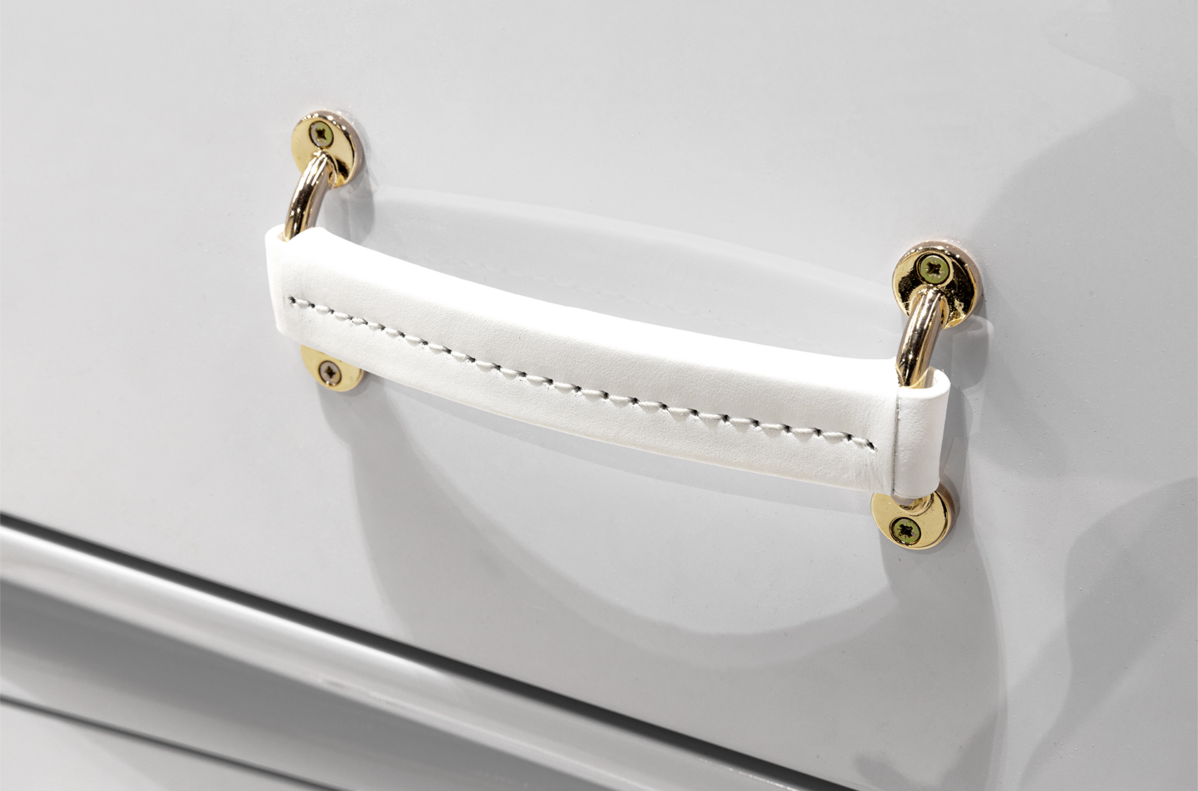 Betoverde commode