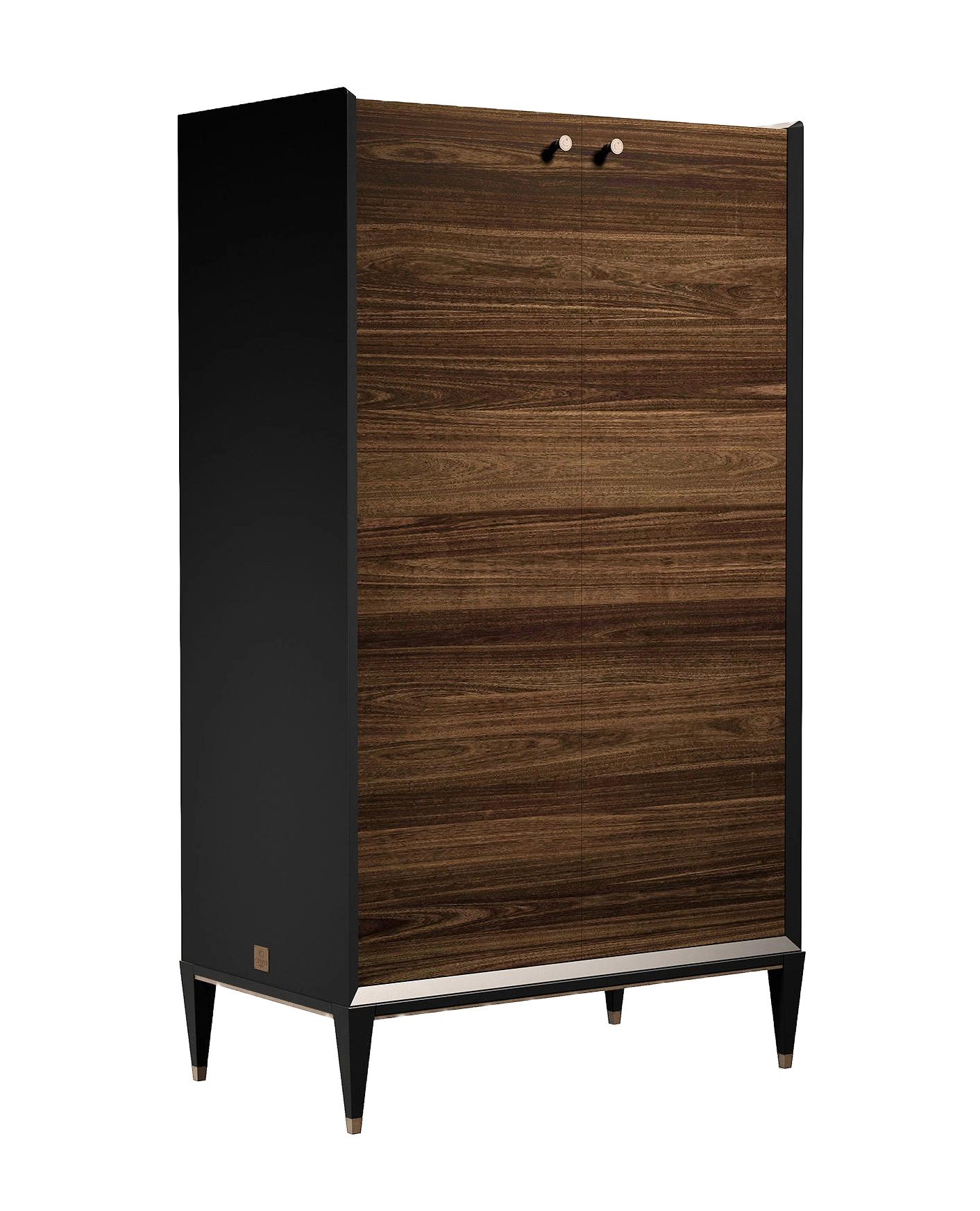 Eclipse hoge kast