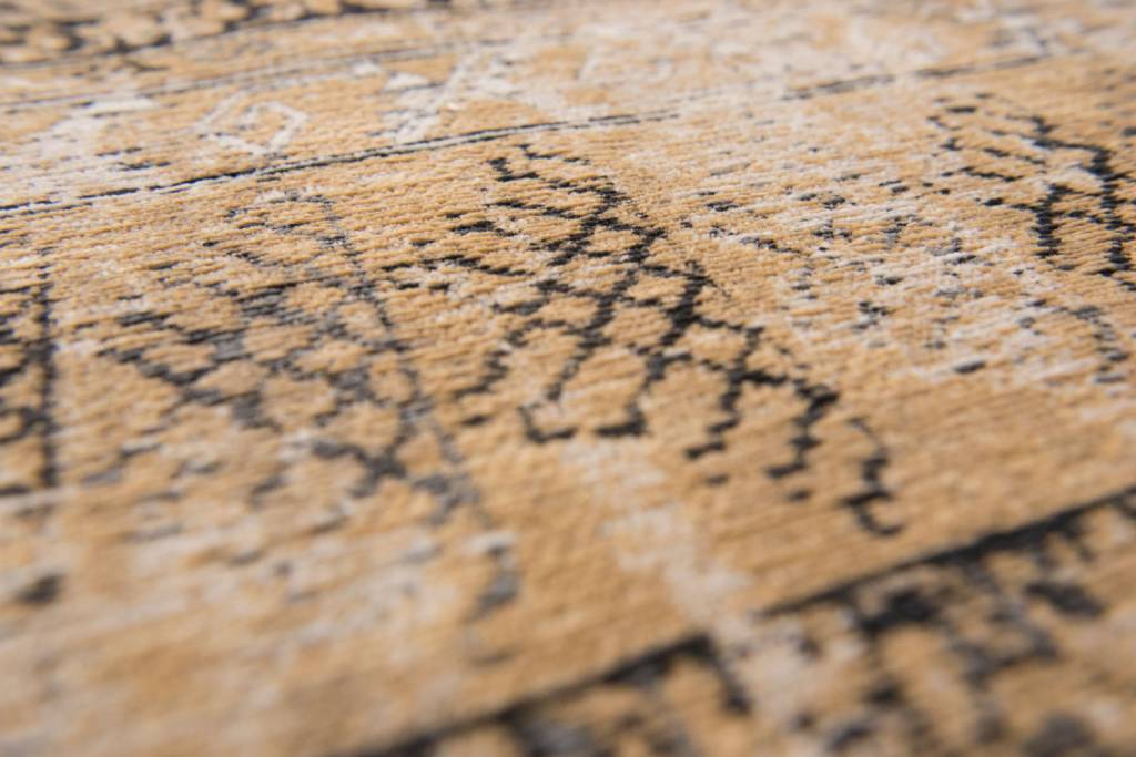 Agha oud goud tapijt | Maat: 200 × 280 cm
