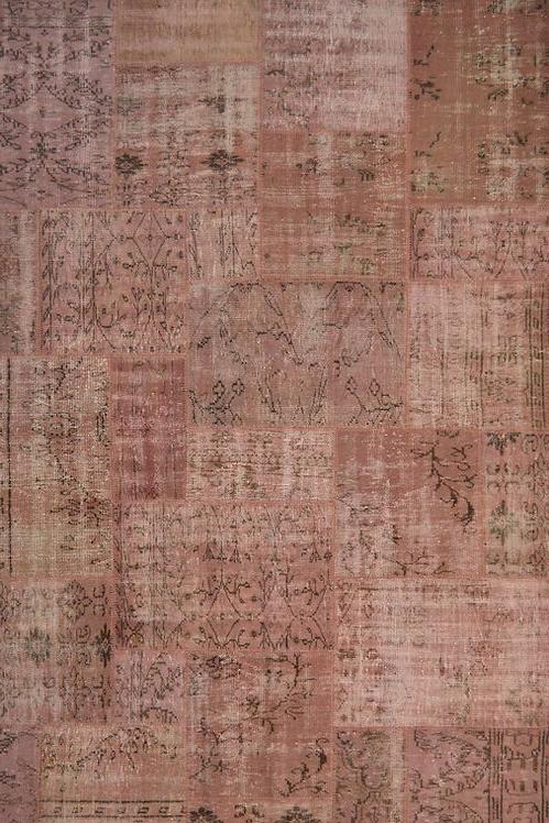Roze patchwork tapijt | Maat: 275 × 365 cm