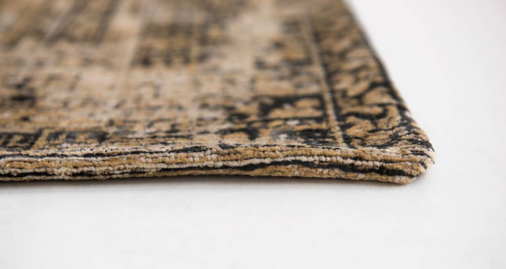 Agha oud goud tapijt | Maat: 200 × 280 cm