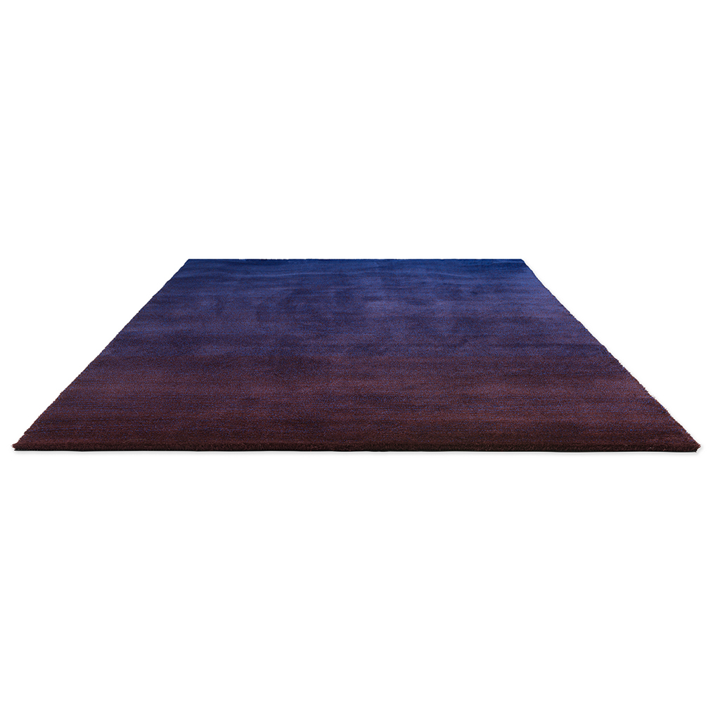 Shade Low elektrisch blauw/aubergine tapijt | Maat: 200 × 300 cm