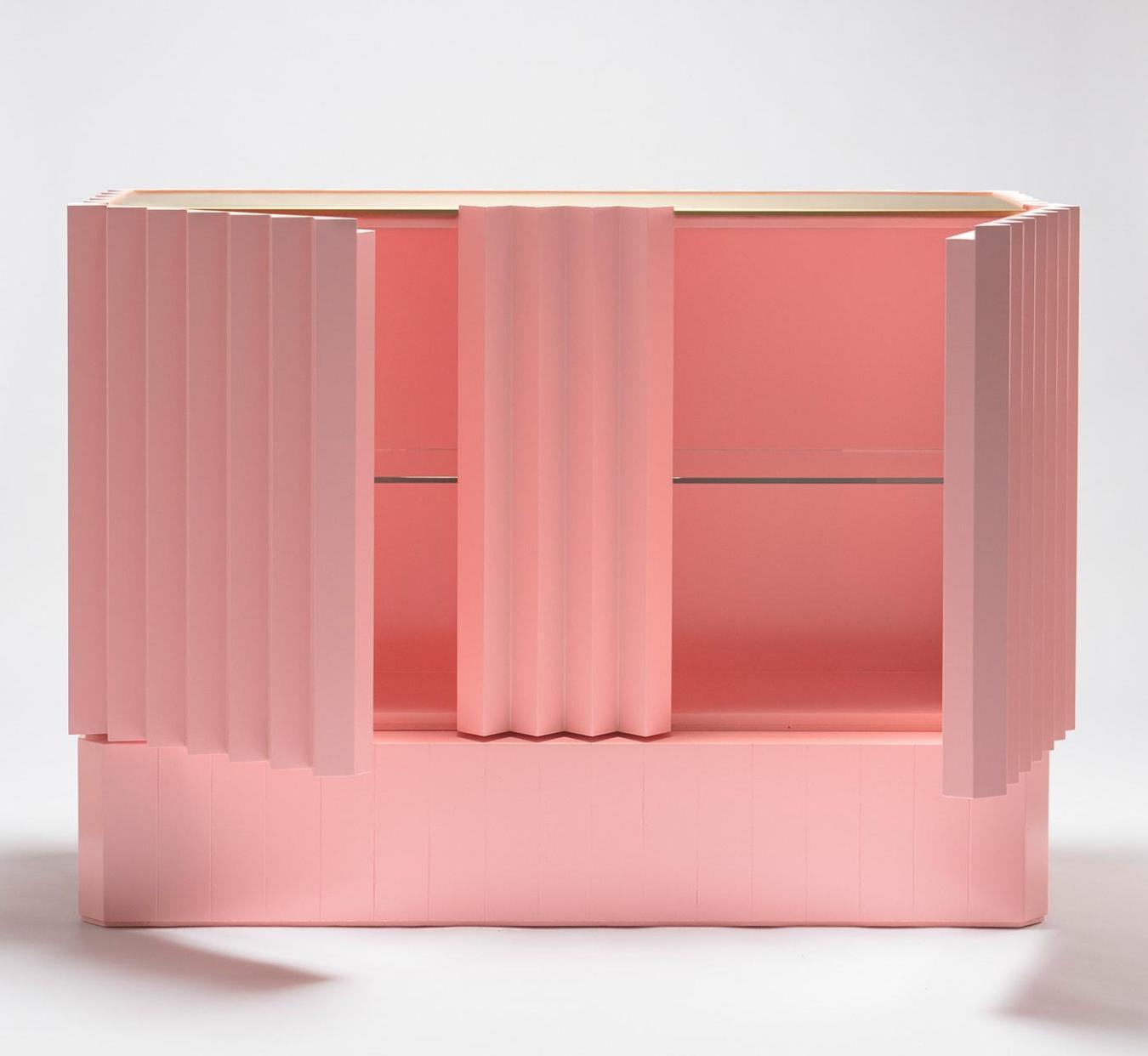 Buffet élégant rose