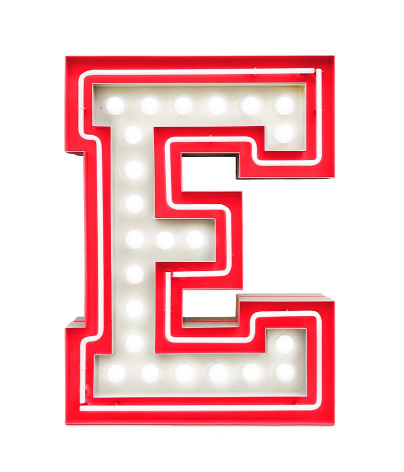 Lettre E lumineuse Enchanting