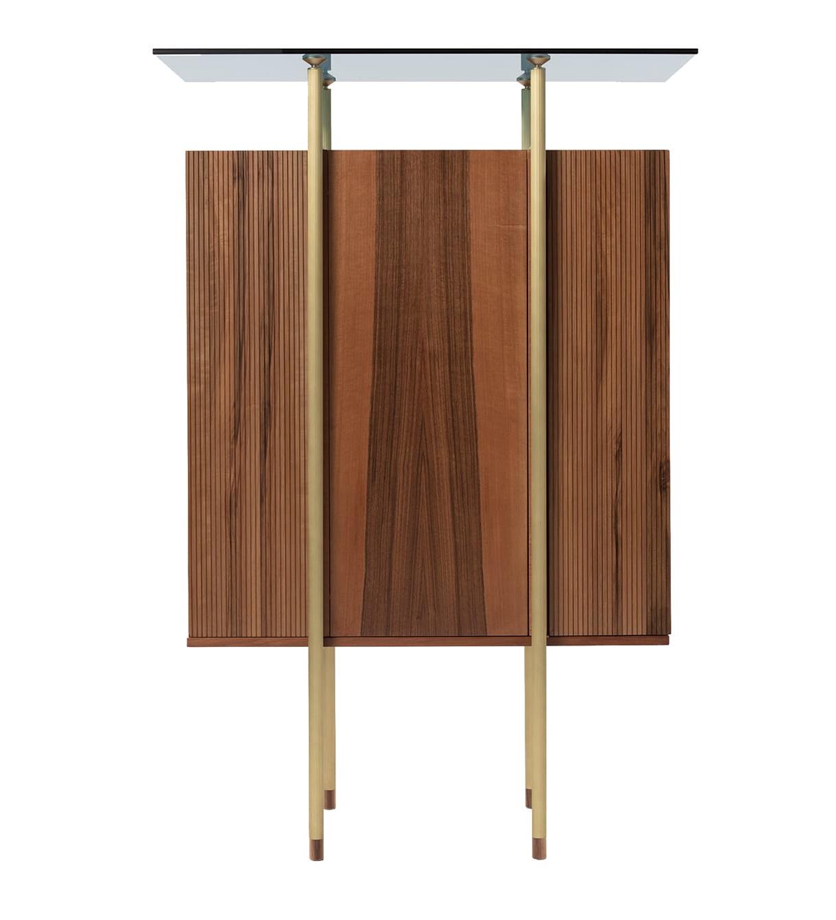 Armoire en bois minimaliste