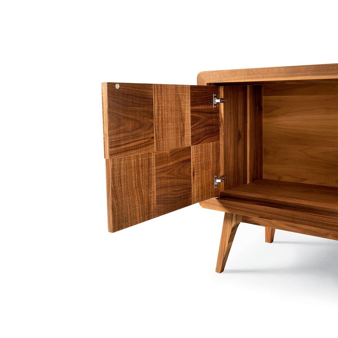 Artes geruit bruin dressoir