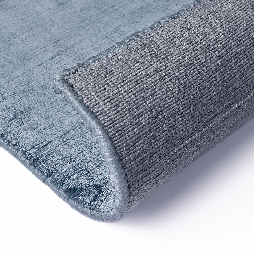 Luce Powder Blue vloerkleed