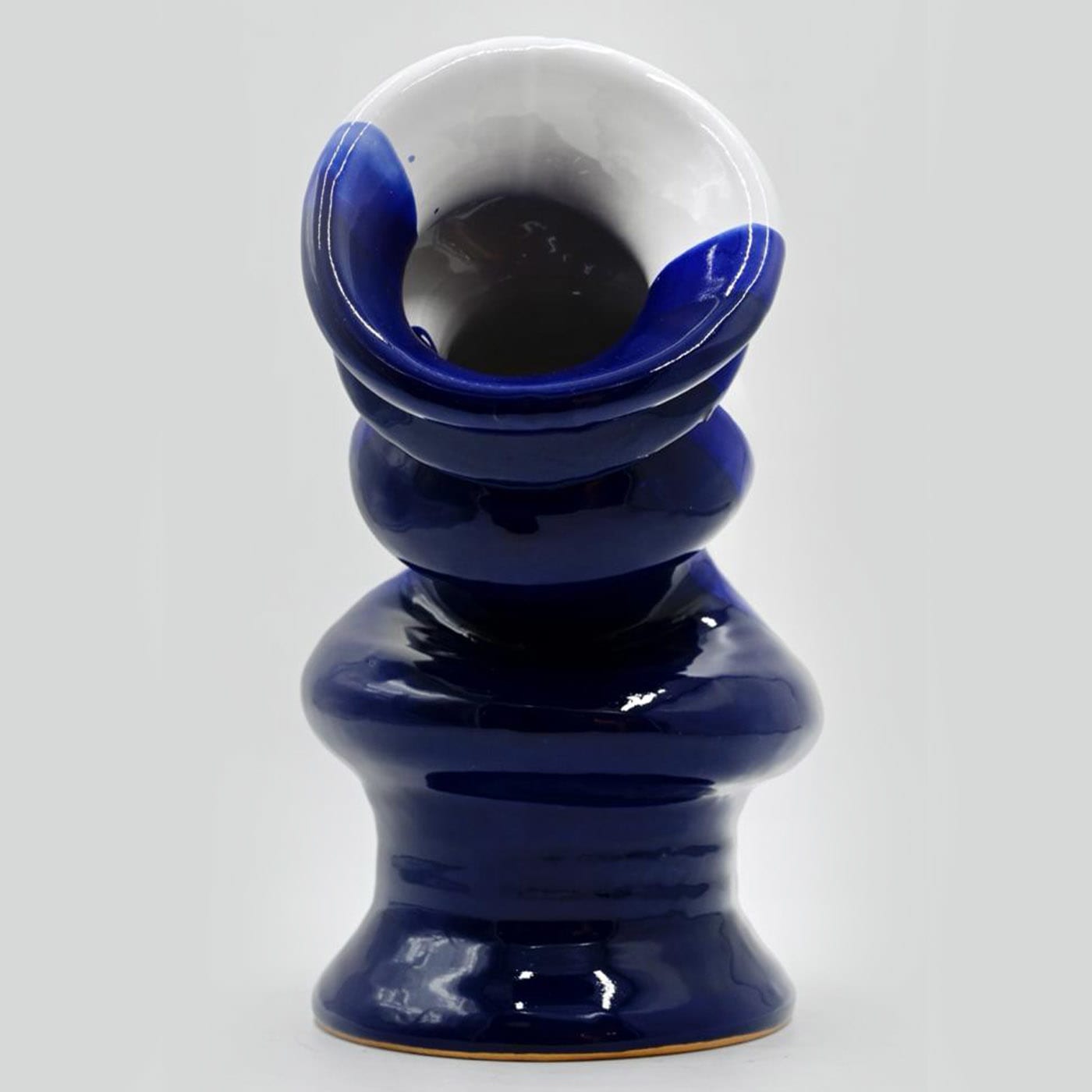 Vase exquis noir et blanc