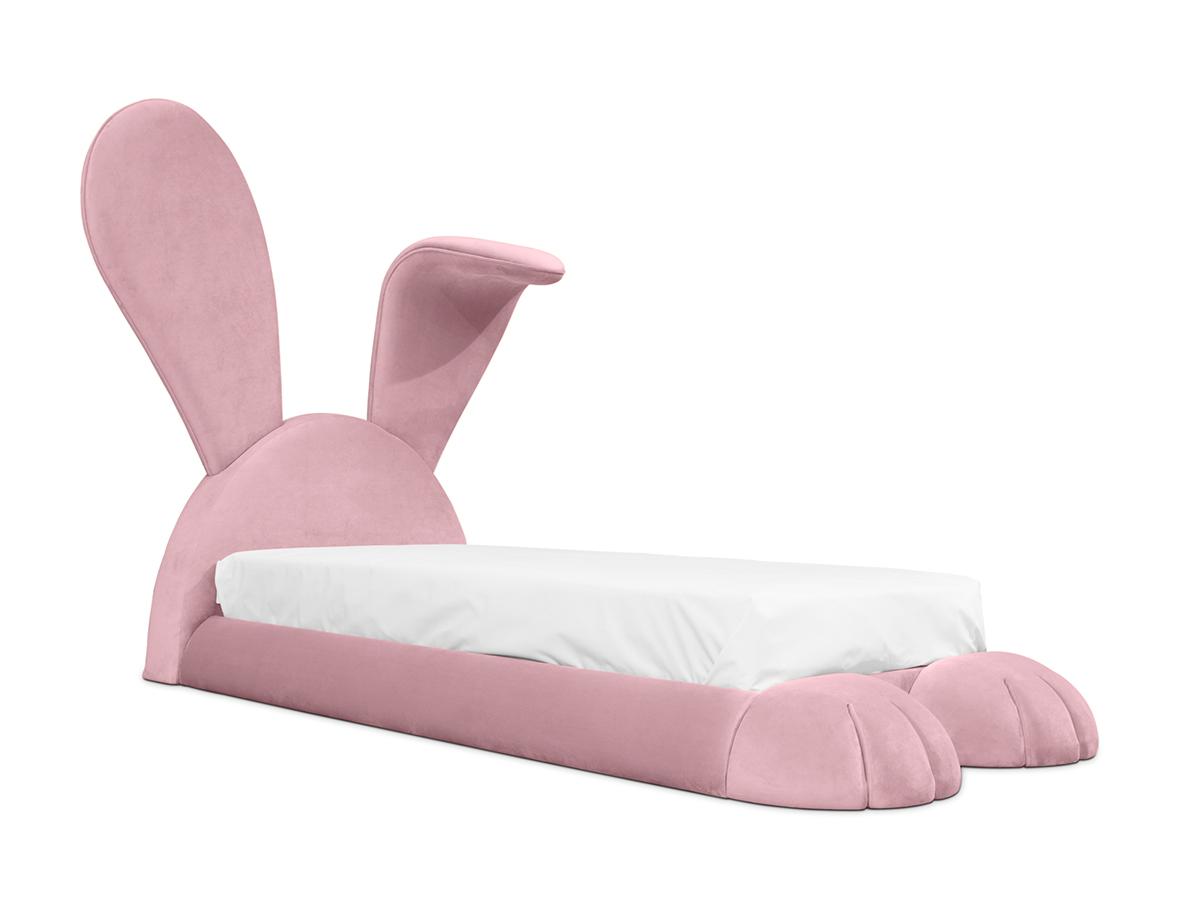 Knuffelig konijn hol bed