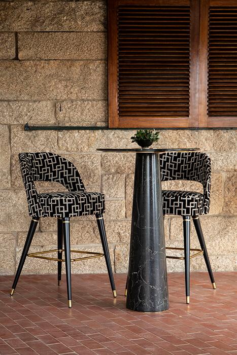 Table de bar Forge noire - 1