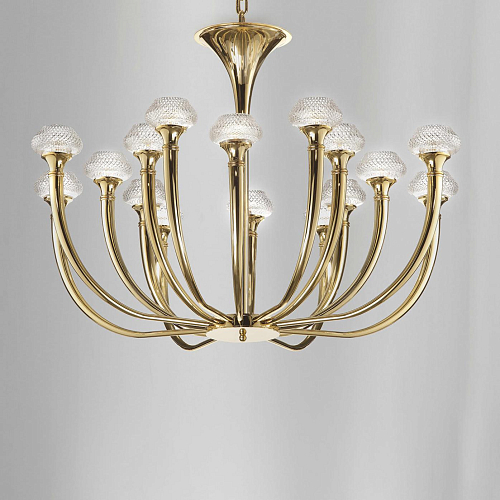 Gouden kroonluchter