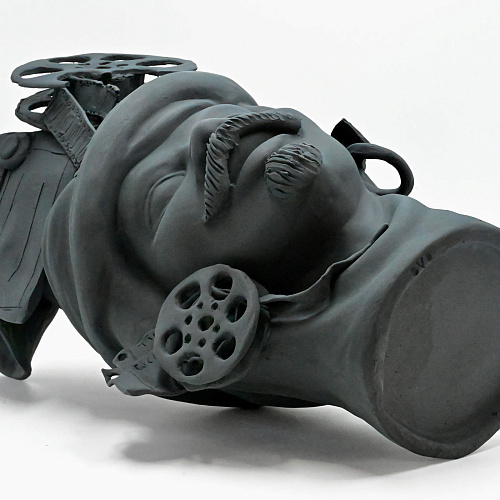 Moorkop grijze matte sculptuur