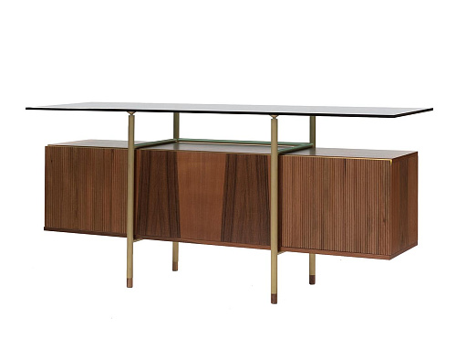 Buffet en bois élégant