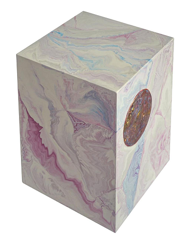 Table d'appoint en scagliola rose
