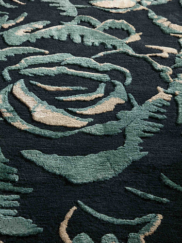 Tapis design Dark Flower