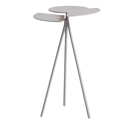 Table d’appoint Lady Bug ivoire