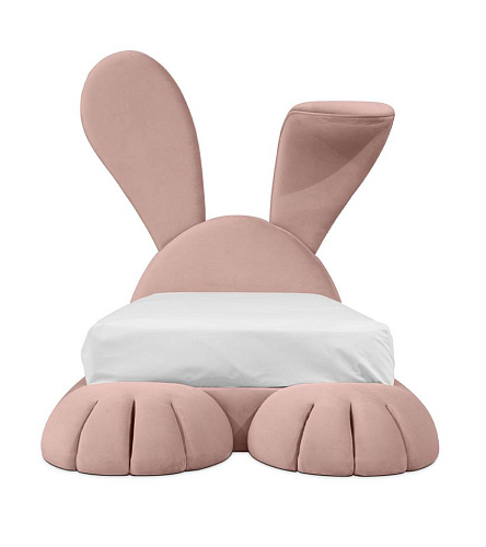Knuffelig konijn hol bed