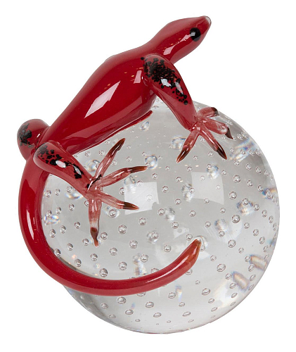 Figurine gecko sur sphère