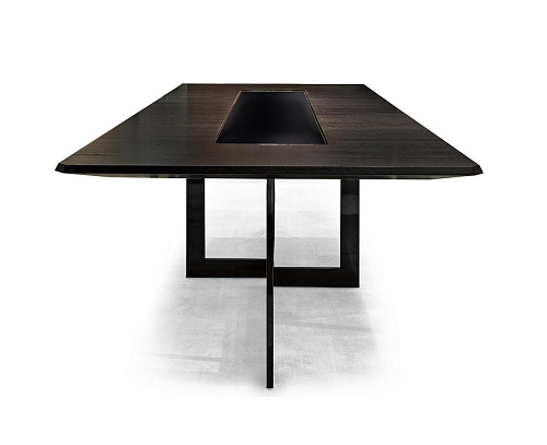 Tafel met glazen blad