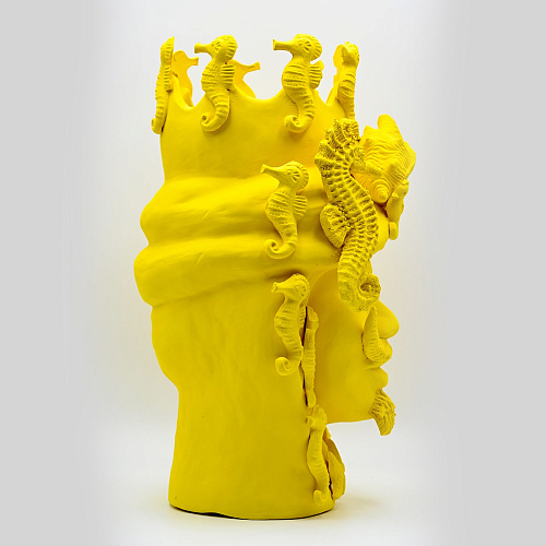 Sculpture jaune Moorkop