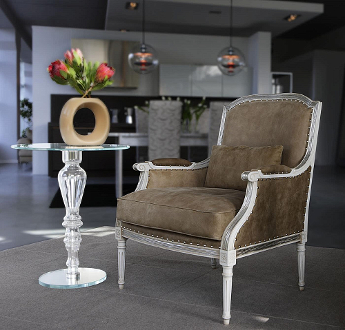 Gestoffeerde fauteuil in grijs leder