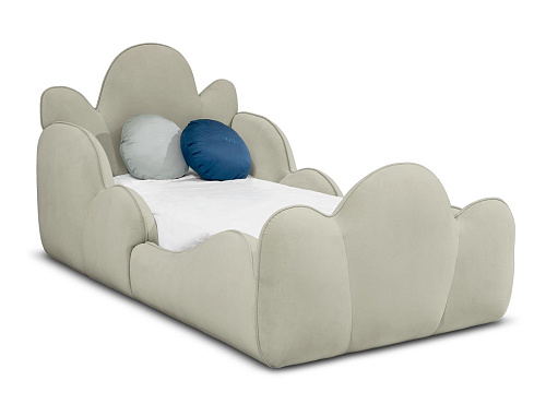 Koninklijke haven bed