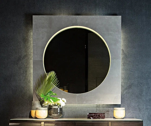 Miroir mural Black & More en cuir avec rétroéclairage